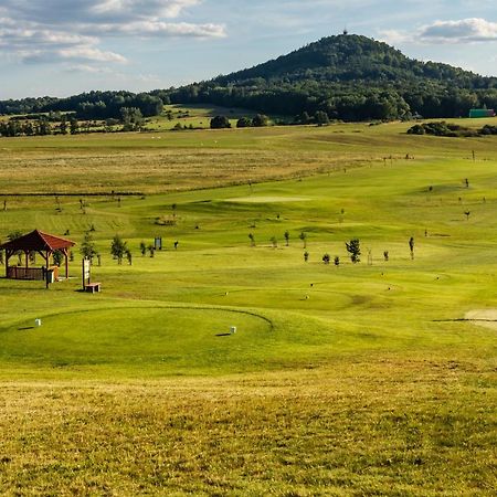 Golf Resort Ceska Lipa Nový Bor Екстериор снимка