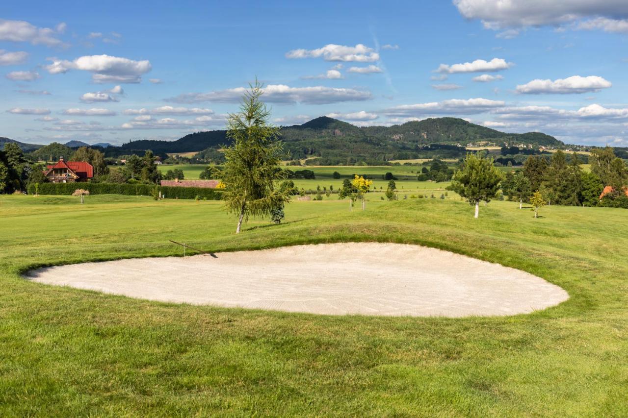 Golf Resort Ceska Lipa Nový Bor Екстериор снимка
